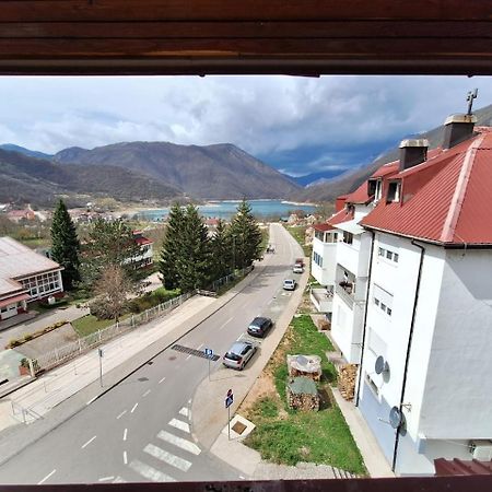 Apartment Duca Плужине Екстериор снимка