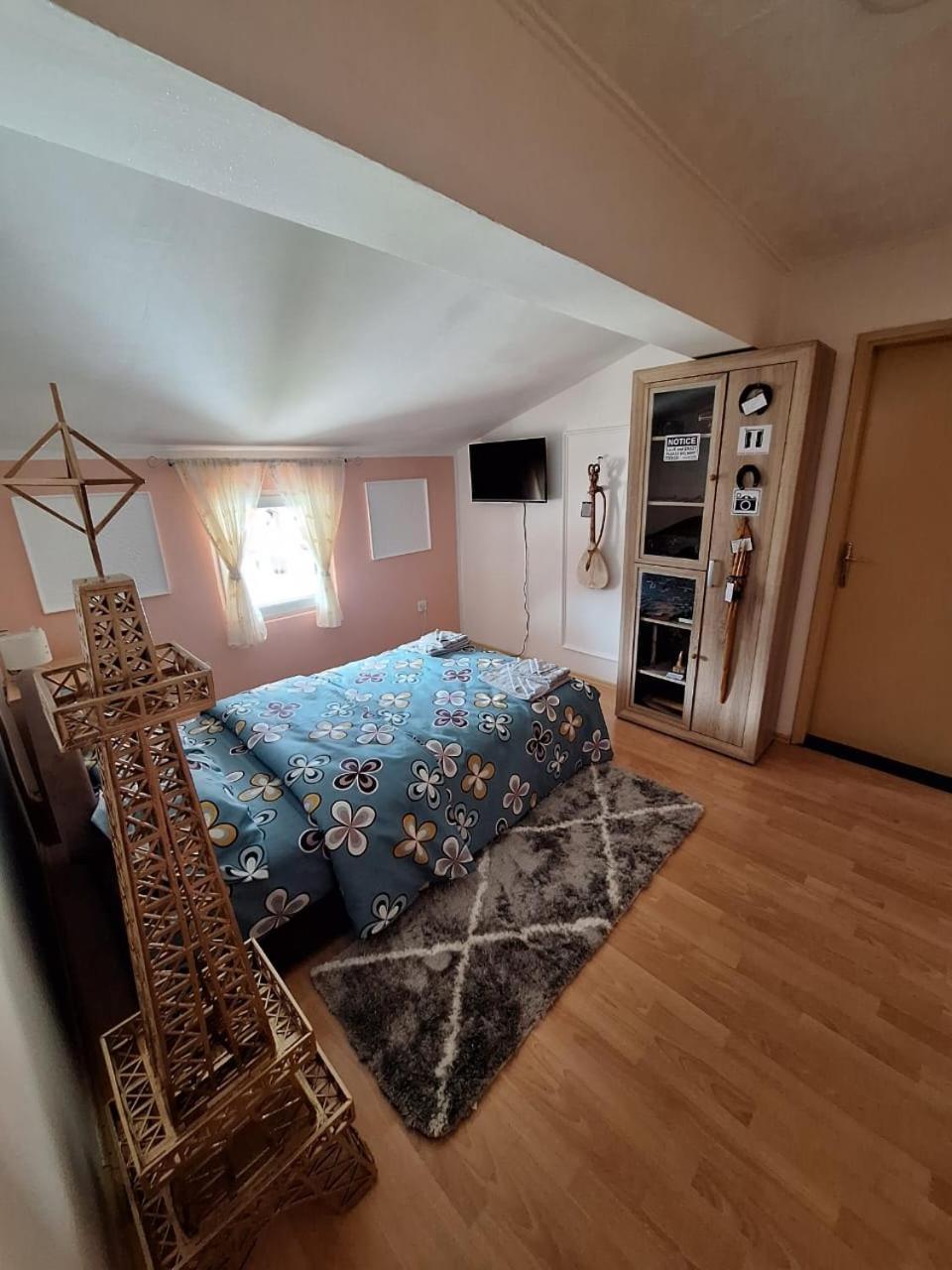 Apartment Duca Плужине Екстериор снимка